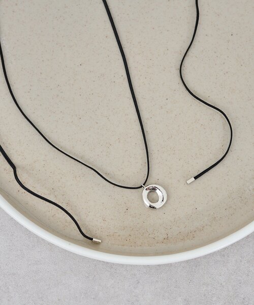 GALLARDAGALANTE（ガリャルダガランテ）の「リングトップコードネックレス（リング・レディース・シルバー/ゴールド・FREE）」の6枚目の写真