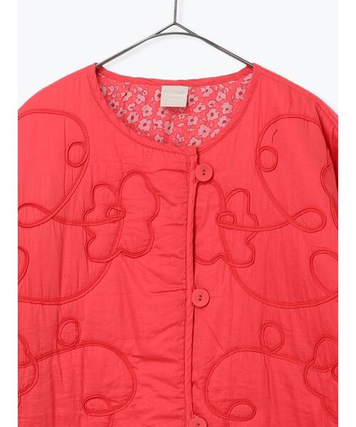 コード刺繍フラワー柄裏地キルトジャケット　ツハルジャケット セール】 コード刺繍フラワー柄裏地キルトジャケット（ブラック/レッド