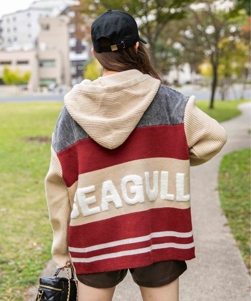 GORGE(ゴージ)の「《デニム切替×ロゴポケット》レディース ニットドッキング ジップパーカー ミドル丈 秋冬(デニムジャケット・レディース・グレー/アイボリー/ブラック・F)」の6枚目の写真