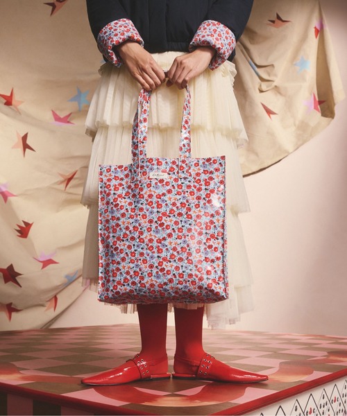 Cath Kidston（キャスキッドソン）の「ラージ ブックバッグFolding Star Ditsy（トートバッグ・レディース・その他・FREE）」の3枚目の写真