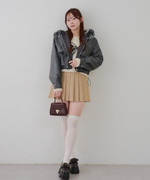 Another Branch olive des olive（アナザーブランチオリーブデオリーブ）の「フードファーリボンブルゾン（ブルゾン・レディース・チャコールグレー/アイボリー/ブラウン・FREE）」の13枚目の写真