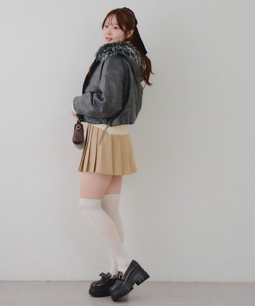 Another Branch olive des olive（アナザーブランチオリーブデオリーブ）の「フードファーリボンブルゾン（ブルゾン・レディース・チャコールグレー/アイボリー/ブラウン・FREE）」の17枚目の写真