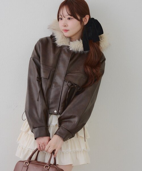 Another Branch olive des olive（アナザーブランチオリーブデオリーブ）の「フードファーリボンブルゾン（ブルゾン・レディース・チャコールグレー/アイボリー/ブラウン・FREE）」の18枚目の写真