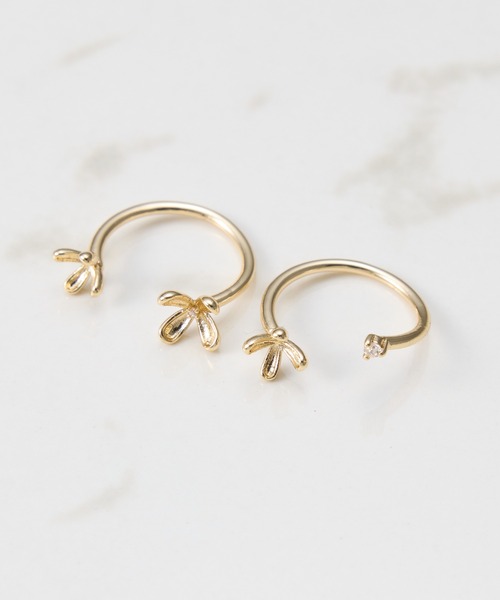 PAPILLONNER（パピヨネ）の「PAPILLONNER/フラワーリング/2点セット（リング・レディース・ゴールド・FREE）」の8枚目の写真