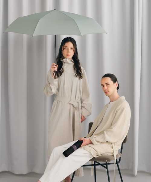 Wpc.（ダブリュピーシー）の「Wpc. classic AUTOMATIC FOLDING UMBRELLA 雨傘 折りたたみ 自動開閉（折りたたみ傘・メンズ・グリーン/ネイビー/オフホワイト/ブラック/ブルーグレー・FREE）」の6枚目の写真