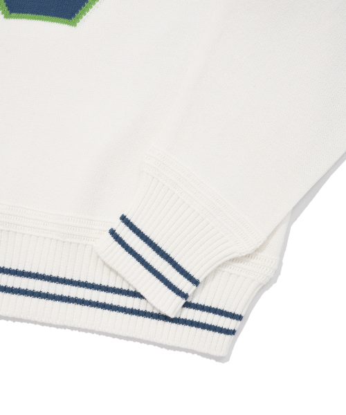 COVERNAT(カバーナット)の「Cロゴクルーネックニットアイボリー(ニット/セーター・レディース・その他・LARGE/MEDIUM/SMALL/X-LARGE/X-SMALL/XX-LARGE)」の5枚目の写真