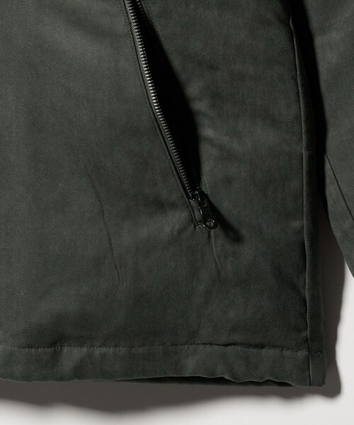 A DAY IN THE LIFE UNITED ARROWS(アデイインザライフユナイテッドアローズ)の「スエードライク ダウンブルゾン<A DAY IN THE LIFE>(ブルゾン・メンズ・ベージュ/ネイビー/グレー系・XL/M/L)」の4枚目の写真