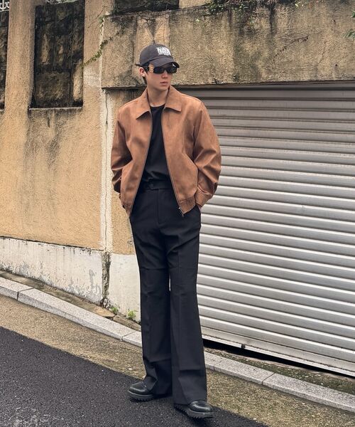 COSTUME O’CLOCK（コスチュームオクロック）の「ルーズフィットフレアスラックス ブラック COOSPT250BLACK（スラックス・メンズ・その他・34/26/28/30/32）」の3枚目の写真