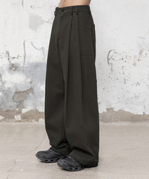 BEGIN202（ビギン202）の「コットンドリルツーピンタックパンツ [オリーブブラウン]（その他パンツ）」