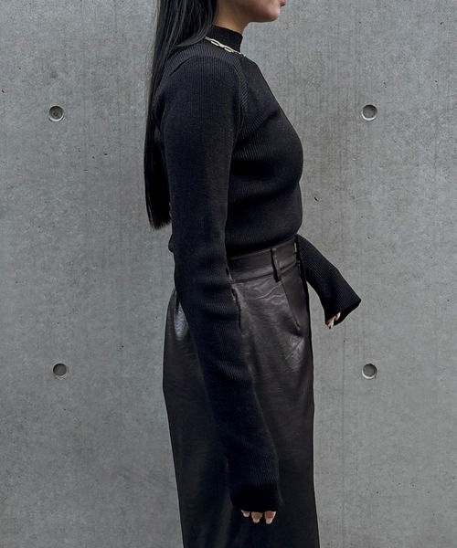&g'aime(アンジェム)の「【&g'aime 】ラメアウトリンキングベーシックリブニット Lame Out-Linking Basic Rib Knit(ニット/セーター・レディース・ブラウン/ブラック/アイボリー・FREE)」の8枚目の写真