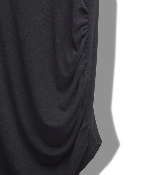 NO ID.（ノーアイディ）の「mlt5526-ﾎﾞﾘｭｰﾑﾈｯｸｷﾞｬｻﾞｰﾄﾞﾚｰﾌﾟPO プルオーバー(457006-392T)（Tシャツ/カットソー・メンズ・ホワイト/ブラック/グレー・ONE SIZE）」の4枚目の写真