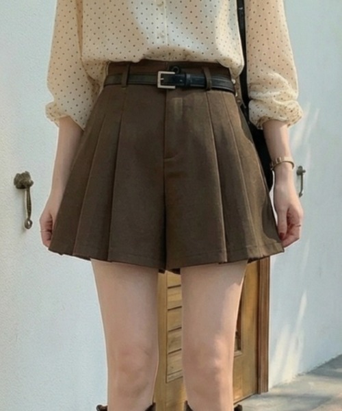 cammie（キャミー）の「ハイウエストプリーツキュロットパンツ（その他パンツ・レディース・ブラウン/ブラック・M/L）」の5枚目の写真