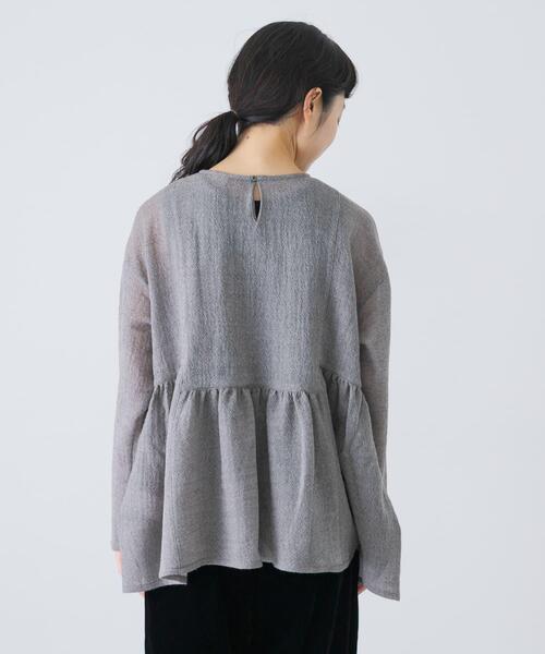 かぐれ（カグレ）の「ウールガーゼギャザープルオーバー（シャツ/ブラウス・レディース・ブラック/グレー系その他・FREE）」の11枚目の写真
