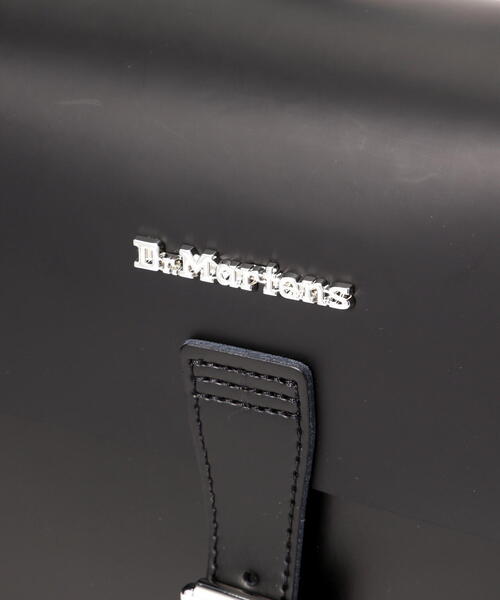 Dr. Martens(ドクターマーチン)の「Dr.Martens/ドクターマーチン/Mini BackPack/ミニ レザーバックパック(バックパック/リュック・レディース・ブラック・F)」の5枚目の写真