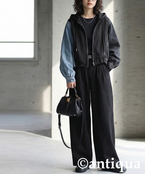 antiqua(アンティカ)の「異素材切替 裏毛×デニム パーカー(パーカー・レディース・ブラック/グレー・ONESIZE)」の4枚目の写真