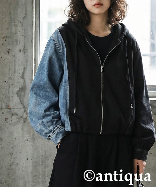 antiqua(アンティカ)の「異素材切替 裏毛×デニム パーカー(パーカー・レディース・ブラック/グレー・ONESIZE)」の3枚目の写真