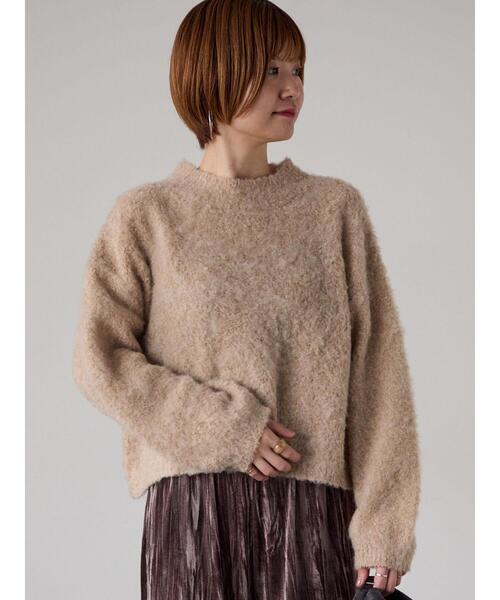 Lugnoncure（ルノンキュール）の「ブークレクロップドニット（ニット/セーター・レディース・レッド/グリーン/ベージュ/チャコールグレー/グレー・F）」の4枚目の写真