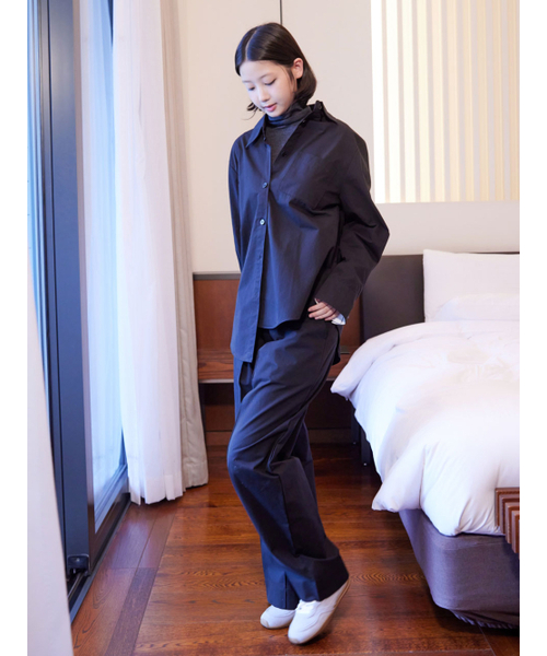 AYIHOLIC CASHMERE（アイホリックカシミア）の「アウター型オーバーシャツ（シャツ/ブラウス・レディース・ブラック・SMALL/MEDIUM）」の3枚目の写真