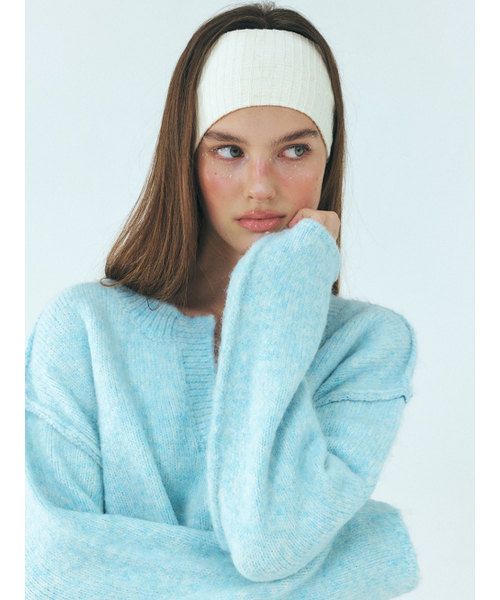 ETMON（エトモン）の「Neck-Slit Knit Pullover, Light Blue（ニット/セーター・レディース・その他・FREE）」の2枚目の写真