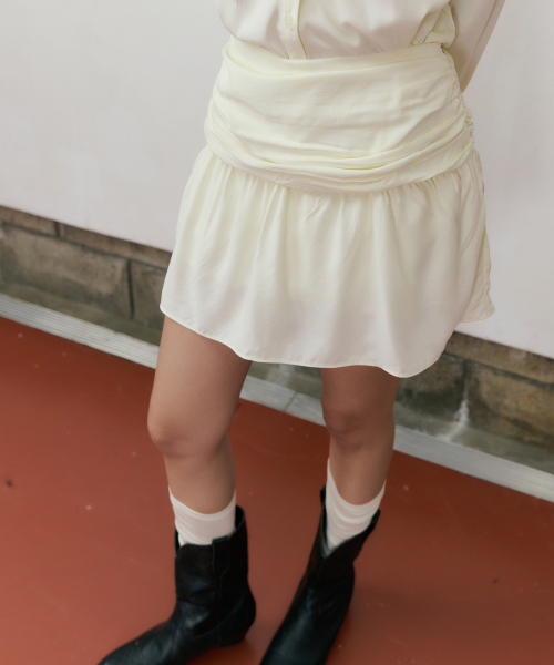 REORG(リオルグ)の「REF DRAPE SKIRT CREAM(スカート・レディース・その他・S)」の1枚目の写真