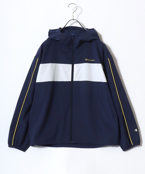 Champion（チャンピオン）の「Champion（チャンピオン）UVカット ストレッチ ブルゾンパーカー/ライトアウター/リラックスフィット（マウンテンパーカー・レディース・アイボリー/グレイッシュベージュ/グレイッシュブルー・M/L）」の3枚目の写真