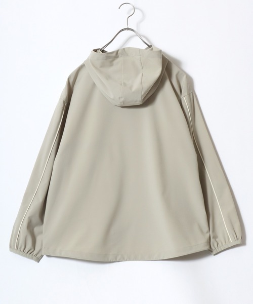 Champion（チャンピオン）の「Champion（チャンピオン）UVカット ストレッチ ブルゾンパーカー/ライトアウター/リラックスフィット（マウンテンパーカー・レディース・アイボリー/グレイッシュベージュ/グレイッシュブルー・M/L）」の9枚目の写真