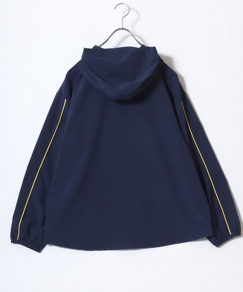 Champion（チャンピオン）の「Champion（チャンピオン）UVカット ストレッチ ブルゾンパーカー/ライトアウター/リラックスフィット（マウンテンパーカー・レディース・アイボリー/グレイッシュベージュ/グレイッシュブルー・M/L）」の13枚目の写真