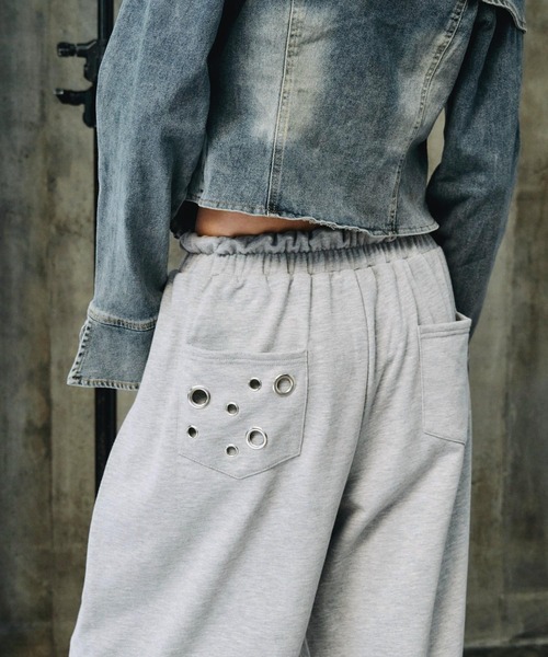 3.3 Field Trip （3.3フィールドトリップ）の「3.3 Field Trip／ハトメデザインスウェットパンツ（スウェットパンツ・レディース・ブラック/グレー/オートミール・FREE）」の4枚目の写真