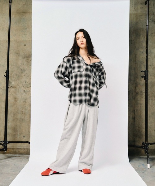 3.3 Field Trip （3.3フィールドトリップ）の「3.3 Field Trip／ハトメデザインスウェットパンツ（スウェットパンツ・レディース・ブラック/グレー/オートミール・FREE）」の5枚目の写真