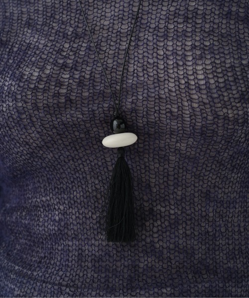 FEKETE（フェケテ）の「tassel pendant / タッセルペンダント（ネックレス・レディース・ブラック・FREE）」の13枚目の写真