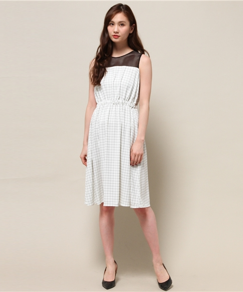 TATRAS CONCEPT STORE（タトラスコンセプトストア）の「HAN AHN SOON（ハンアンスン）チェックコンビワンピース（ワンピース・レディース・ホワイト/ブラック・FREE）」の6枚目の写真