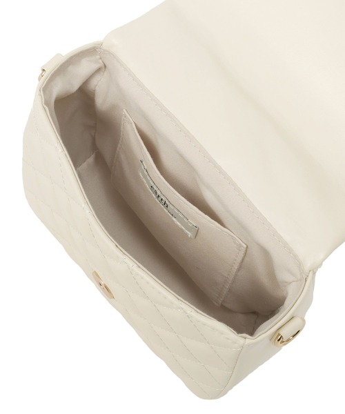 earth music&ecology（アースミュージックアンドエコロジー）の「2WAYチェーンコンパクトバッグ（ショルダーバッグ・レディース・アイボリー/ブラック/グリーン/ベージュ・FREE）」の14枚目の写真