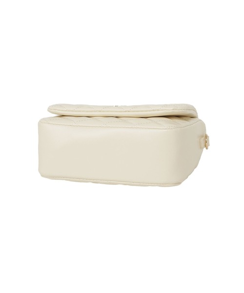 earth music&ecology（アースミュージックアンドエコロジー）の「2WAYチェーンコンパクトバッグ（ショルダーバッグ・レディース・アイボリー/ブラック/グリーン/ベージュ・FREE）」の15枚目の写真