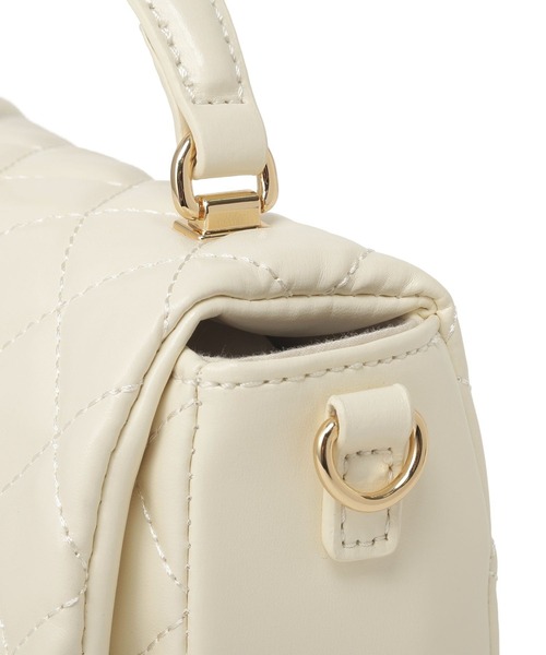 earth music&ecology（アースミュージックアンドエコロジー）の「2WAYチェーンコンパクトバッグ（ショルダーバッグ・レディース・アイボリー/ブラック/グリーン/ベージュ・FREE）」の19枚目の写真