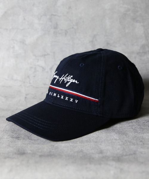 TOMMY HILFIGER（トミーヒルフィガー）の「TOMMY HILFIGER　ロゴキャップ（キャップ・メンズ・ネイビー/ブラック・FREE）」の2枚目の写真