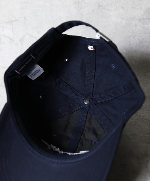 TOMMY HILFIGER（トミーヒルフィガー）の「TOMMY HILFIGER　ロゴキャップ（キャップ・メンズ・ネイビー/ブラック・FREE）」の15枚目の写真