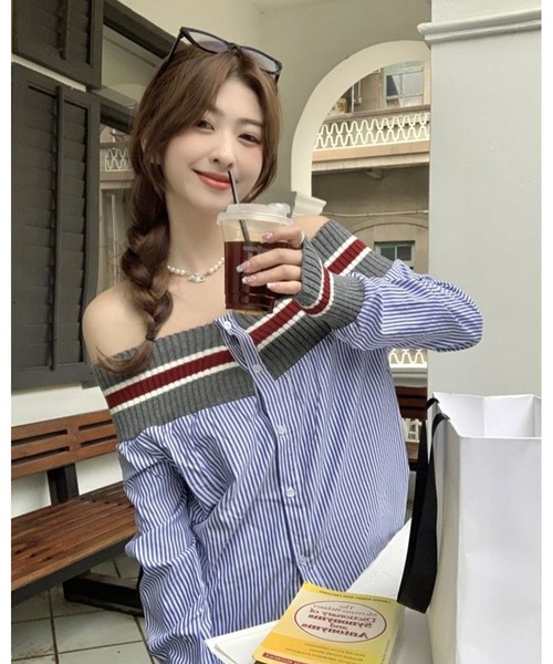 inst.ALL(インストール)の「異素材切り替え配色ボーダーオフショルシャツ(シャツ/ブラウス・レディース・ホワイト/サックスブルー・M)」の2枚目の写真