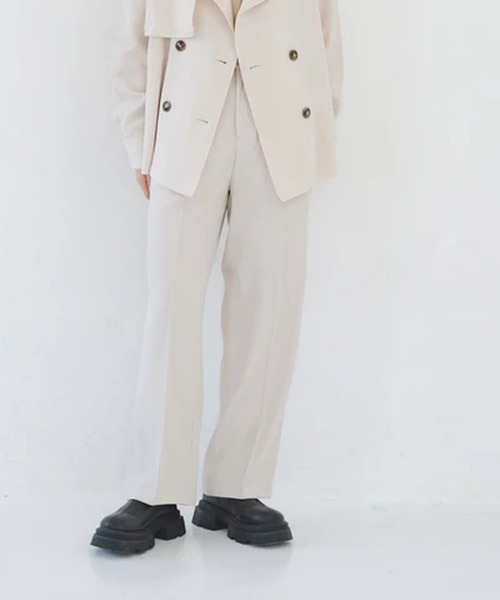 merrylatte(メリーラテ)の「センタープレススラックス【IROHANI】(スラックス・レディース・ブラック/アイボリー・L/S/M)」の3枚目の写真