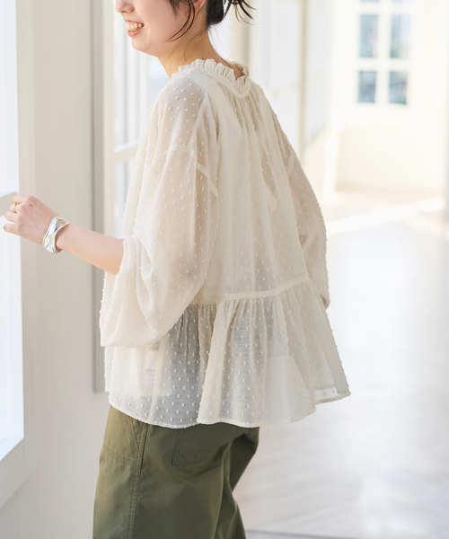 Spick & Span（スピックアンドスパン）の「《WEB限定》ドビードットフリルリボンブラウス（シャツ/ブラウス・レディース・ホワイト系その他/ブラック・FREE）」の14枚目の写真