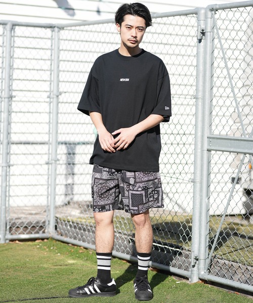 NEW ERA(ニューエラ)の「NEW ERA/ニューエラ 半袖 Tシャツ オーバーサイズド Overlap Logo パフォーマンスアパレル バックプリント 吸汗速乾(Tシャツ/カットソー・メンズ・ホワイト/ブラック・L/XL/XXL/M)」の9枚目の写真