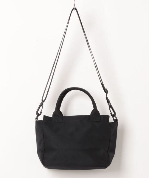 SUPER HAKKA（スーパーハッカ）の「「glanta」ボタニックウィンドウ刺繍　ダブルポケットミニショルダーバッグ（ショルダーバッグ・レディース・ベージュ/ライトグリーン/ブラック・FREE）」の4枚目の写真