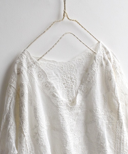 zootie（ズーティー）の「コットンスカラップレース Vネックボクシーブラウス（シャツ/ブラウス・レディース・オフホワイト・フリー）」の11枚目の写真