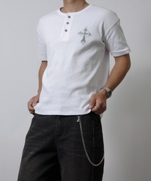 【NYS】ラインストーン トライバル クロス テレコ ショート丈 ヘンリーネックTシャツ 半袖