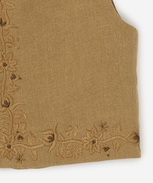 Bshop（ビショップ）の「INTO THE EAST｜コットリネン 刺繍ベスト Apricot WOMEN（ベスト・レディース・ブラウン系その他・36）」の6枚目の写真