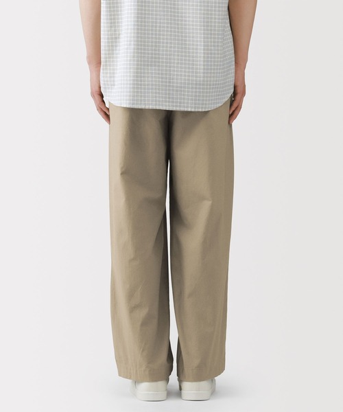 無印良品（ムジルシリョウヒン）の「紳士　涼感　タックストレートパンツ（その他パンツ・メンズ・グレー系/ブラック/ブラウン系・S/M/L/XL）」の14枚目の写真