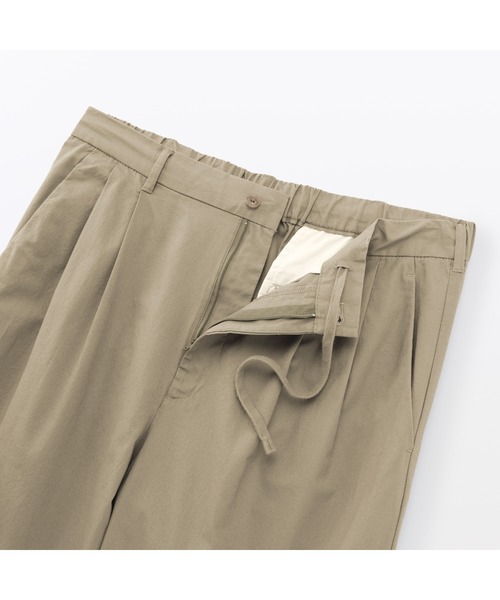 無印良品（ムジルシリョウヒン）の「紳士　涼感　タックストレートパンツ（その他パンツ・メンズ・グレー系/ブラック/ブラウン系・S/M/L/XL）」の17枚目の写真
