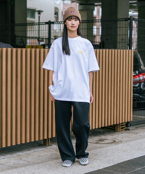 BEN DAVIS（ベンデイビス）の「【BEN DAVIS/ベンデイビス】【着た瞬間、ひんやり】接触冷感 Tシャツ コットン見え スプレーアート 発泡プリント（Tシャツ/カットソー・メンズ・ベージュ/ホワイト/ブラック・SMALL/MEDIUM/LARGE/X-LARGE）」の4枚目の写真