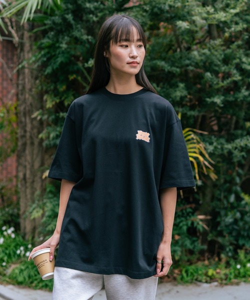 BEN DAVIS（ベンデイビス）の「【BEN DAVIS/ベンデイビス】【着た瞬間、ひんやり】接触冷感 Tシャツ コットン見え スプレーアート 発泡プリント（Tシャツ/カットソー・メンズ・ベージュ/ホワイト/ブラック・SMALL/MEDIUM/LARGE/X-LARGE）」の21枚目の写真