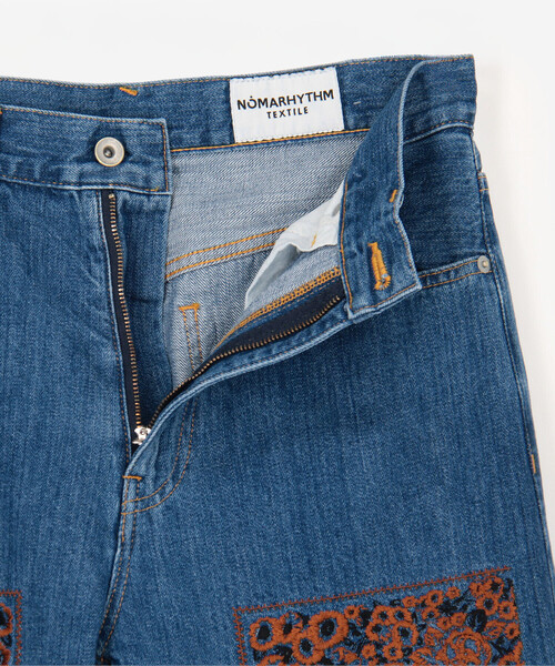 Bshop（ビショップ）の「NOMARHYTHM TEXTILE | 〈別注〉バンダナ刺繍 デニムパンツ WOMEN（デニムパンツ・レディース・Nat/ダークインディゴブルー・0/00）」の5枚目の写真