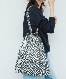 RIVE DROITE（リヴドロワ）の「【Yossshiiii企画】チャーム付きアニマルジャガードトート（トートバッグ）」